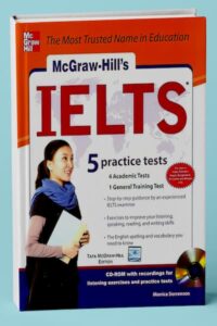 McGraw-Hill's IELTS 5 Practice Tests